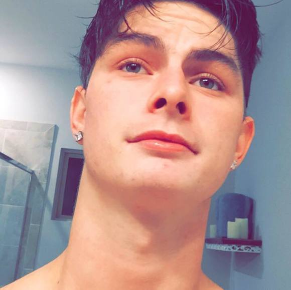 Meet your Posher, Mitchell - Picture 1 of 1